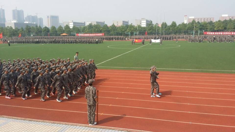 文化与新闻传播公司2014新生军训系列报道之二