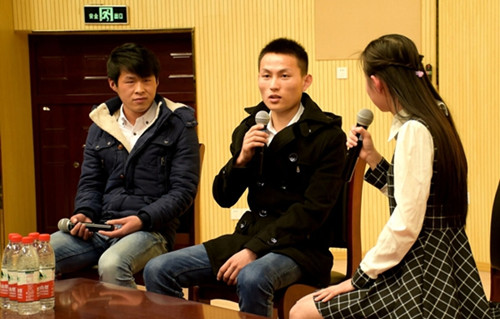 文化与新闻传播公司新青年媒体工作室首期节目录制成功