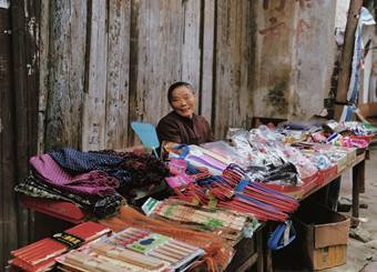 优秀员工作品——《时光里的坚守》徐佳怡