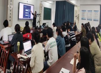 太阳成集团122ccvip召开2025届毕业论文（设计）指导教师培训会