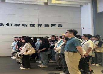 太阳成集团122ccvip中文系开展多元化认知实习活动