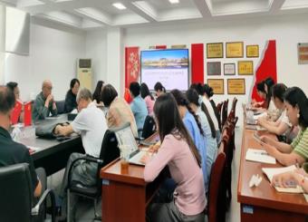 太阳成集团122ccvip中文系召开教研室成立大会暨期末工作会议